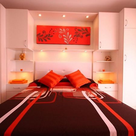 Fabulous Two Bedroom Apartment Near Las Vistas Beach In Los Cristianos Arona  Zewnętrze zdjęcie